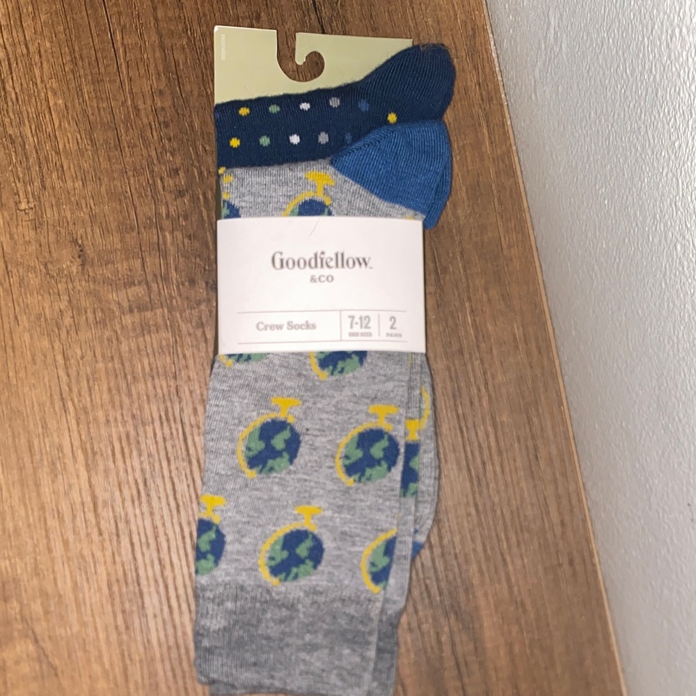 Goodfellow & Co Men's Gray and Blue Globe Crew Socks